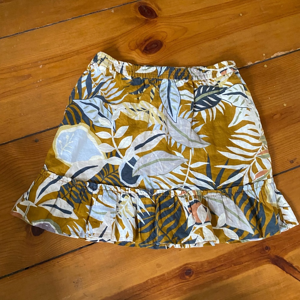 C&C California Mustard and Blue Leaf Print Skirt size medium elastic waist